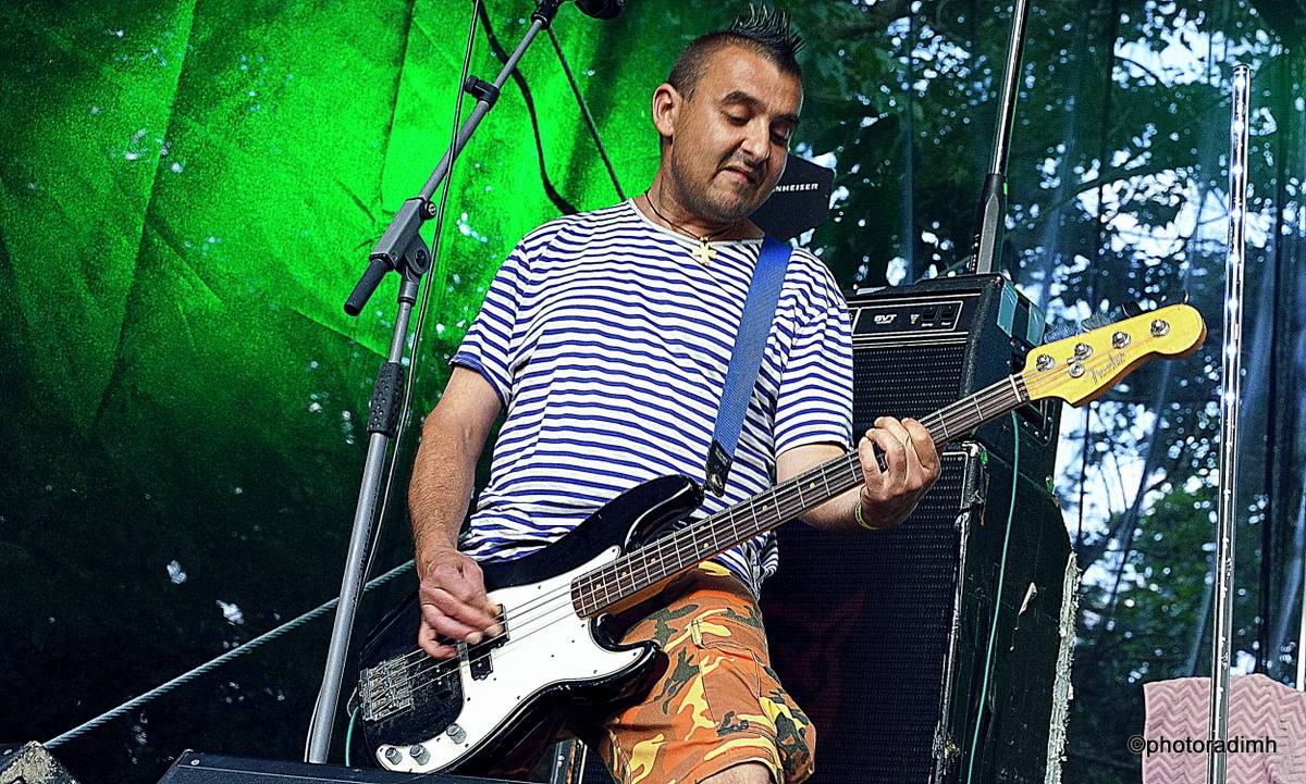 Před olomouckým S-klubem létal Čmelák Divokýho Billa