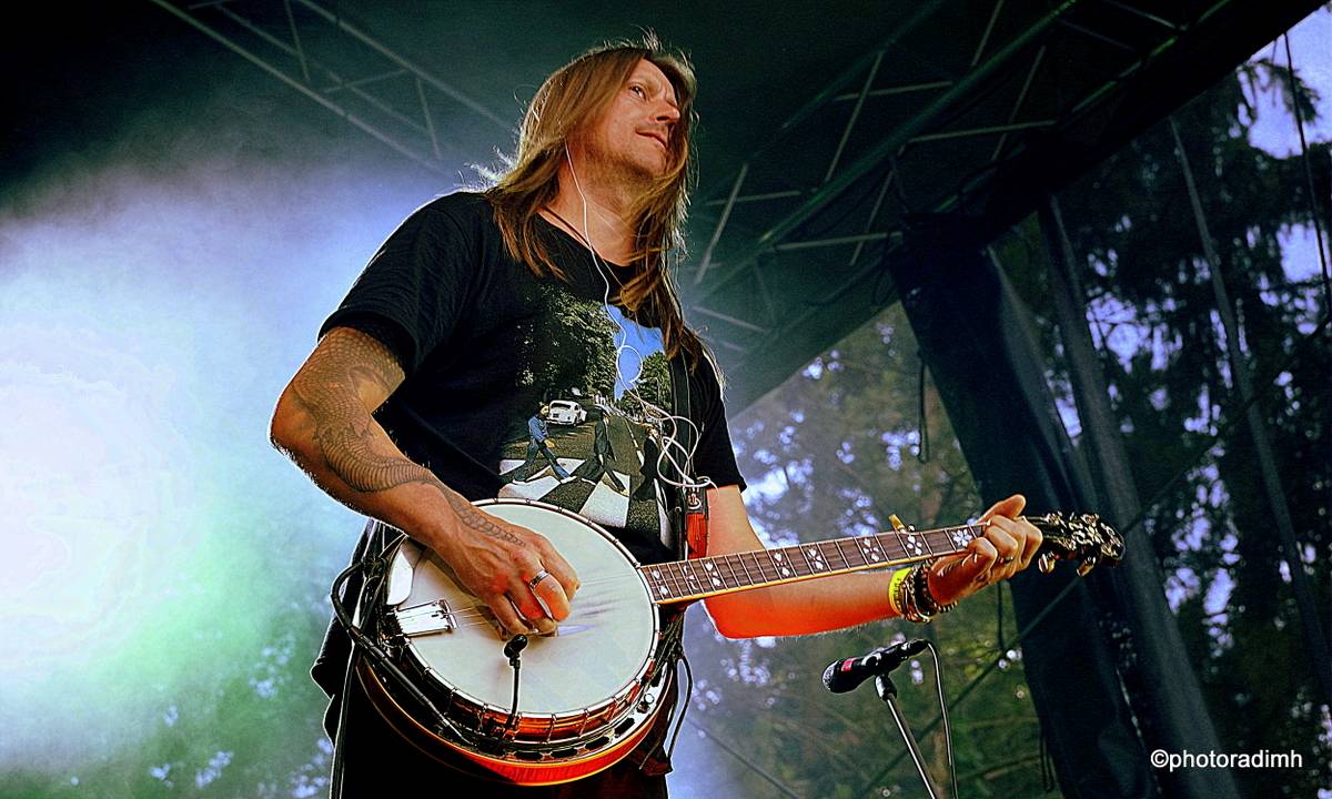 Před olomouckým S-klubem létal Čmelák Divokýho Billa