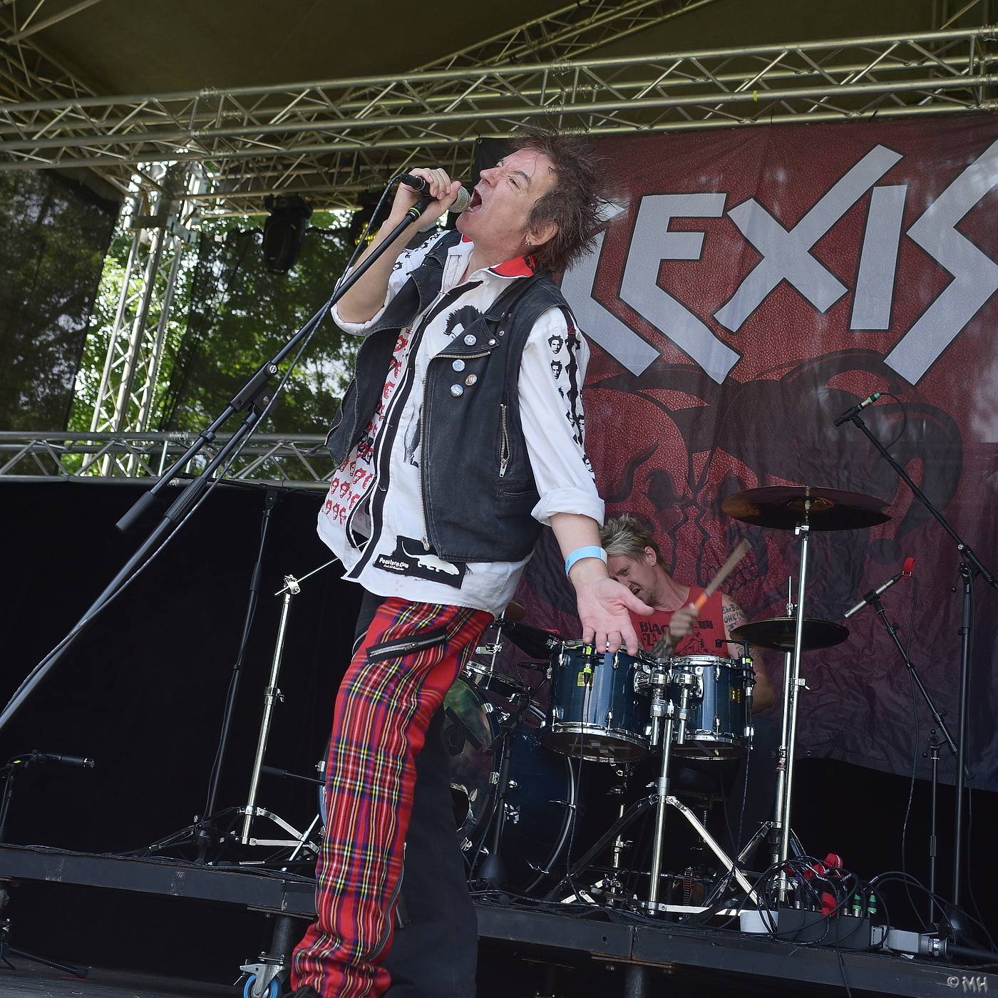 V Manětíně se toho nebáli. Zahráli Harlej, Doga, Debustrol a mnozí další 