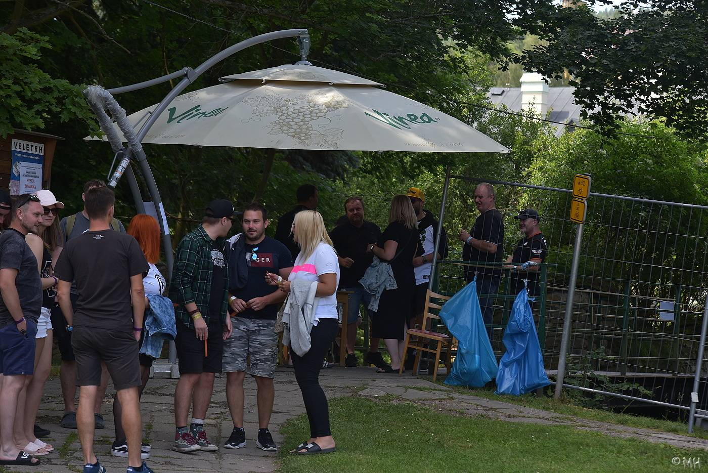 V Manětíně se toho nebáli. Zahráli Harlej, Doga, Debustrol a mnozí další 