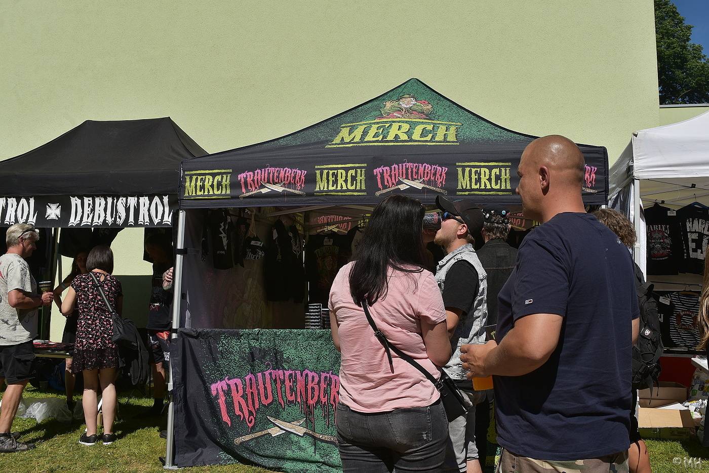 V Manětíně se toho nebáli. Zahráli Harlej, Doga, Debustrol a mnozí další 