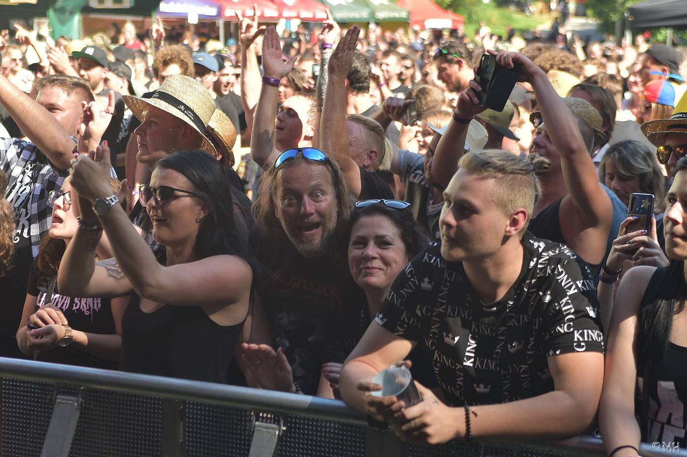 V Manětíně se toho nebáli. Zahráli Harlej, Doga, Debustrol a mnozí další 