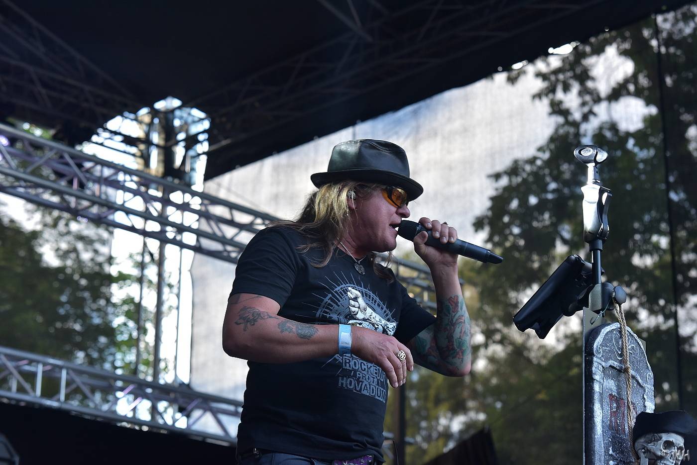 V Manětíně se toho nebáli. Zahráli Harlej, Doga, Debustrol a mnozí další 