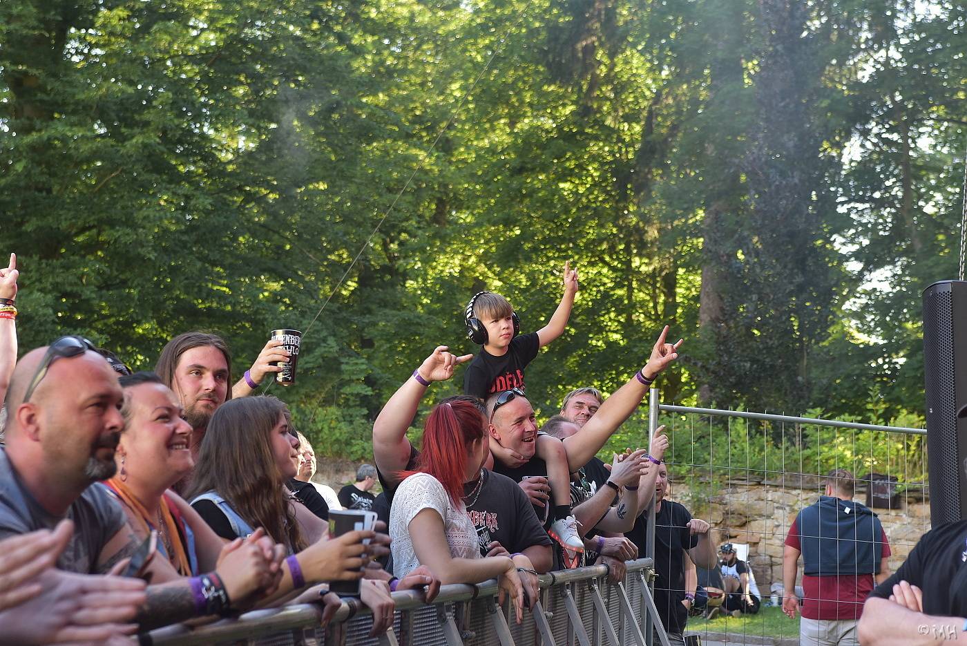 V Manětíně se toho nebáli. Zahráli Harlej, Doga, Debustrol a mnozí další 