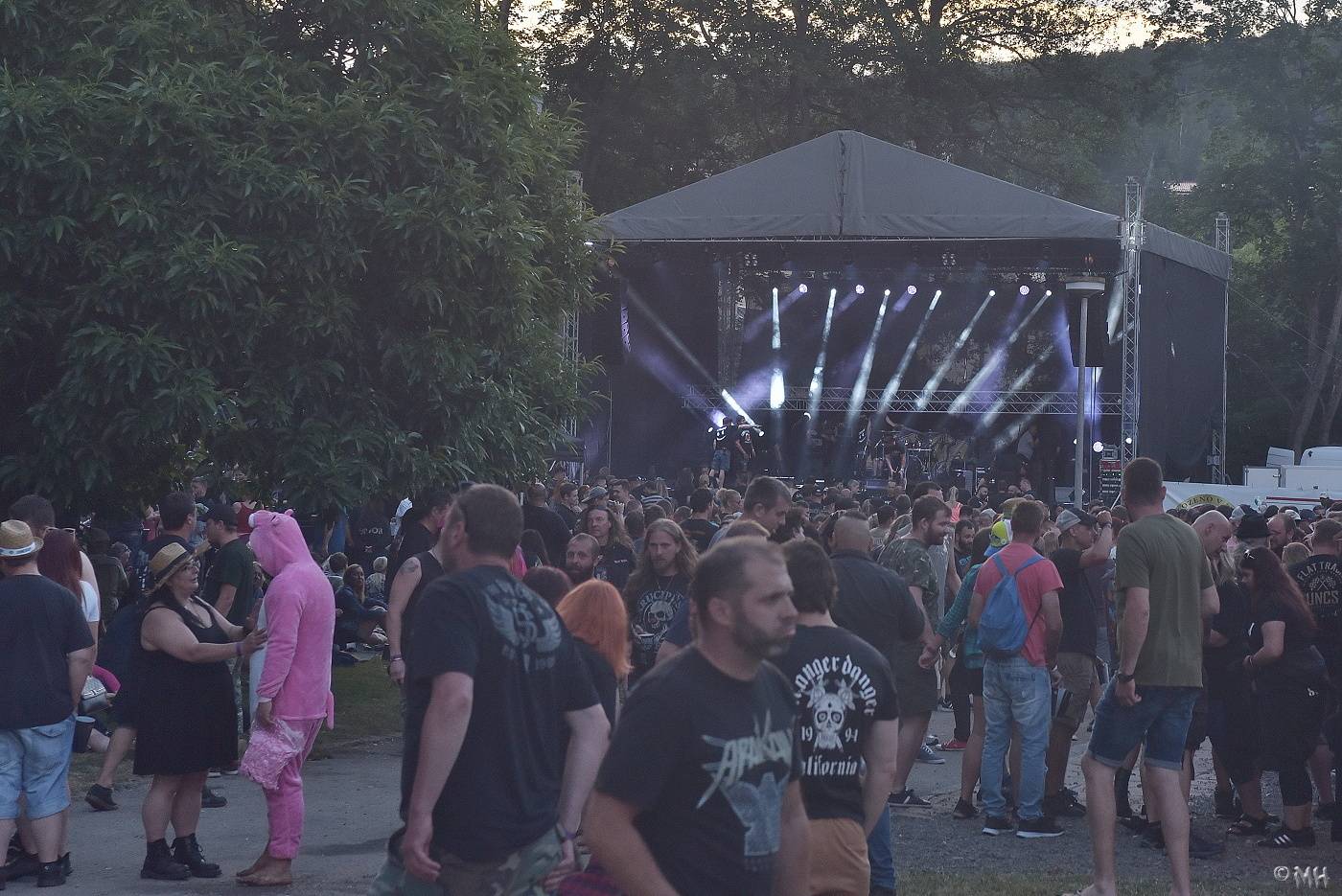 V Manětíně se toho nebáli. Zahráli Harlej, Doga, Debustrol a mnozí další 