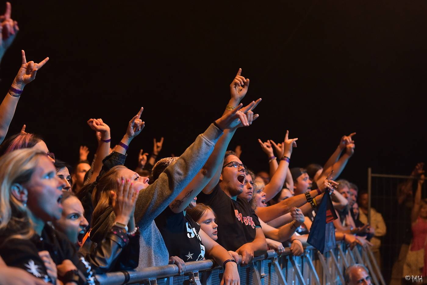 V Manětíně se toho nebáli. Zahráli Harlej, Doga, Debustrol a mnozí další 