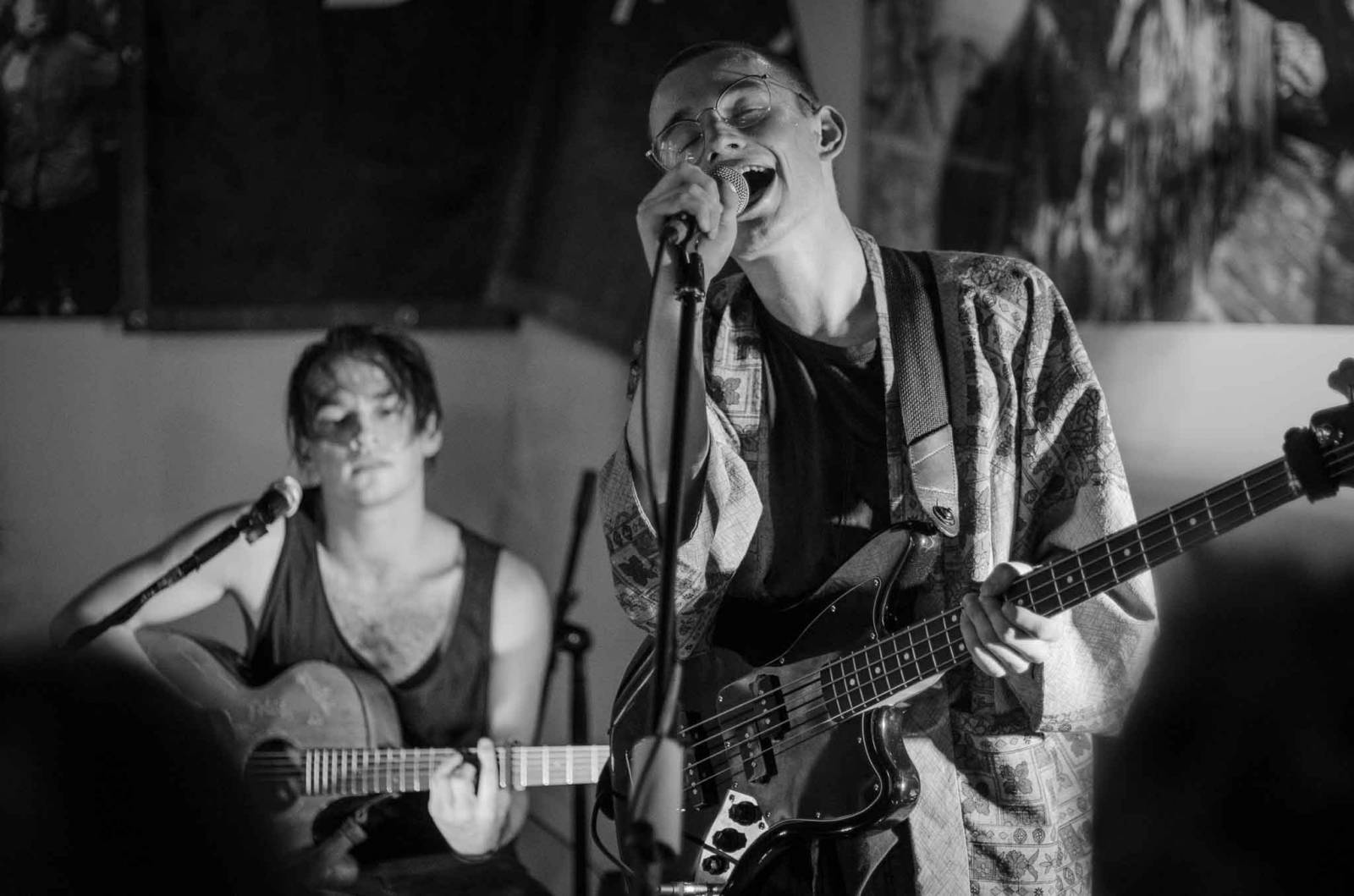 Pražská Kabelovna ožila Brixtnem. Při intimním koncertu zněl akustický indie-electro pop 