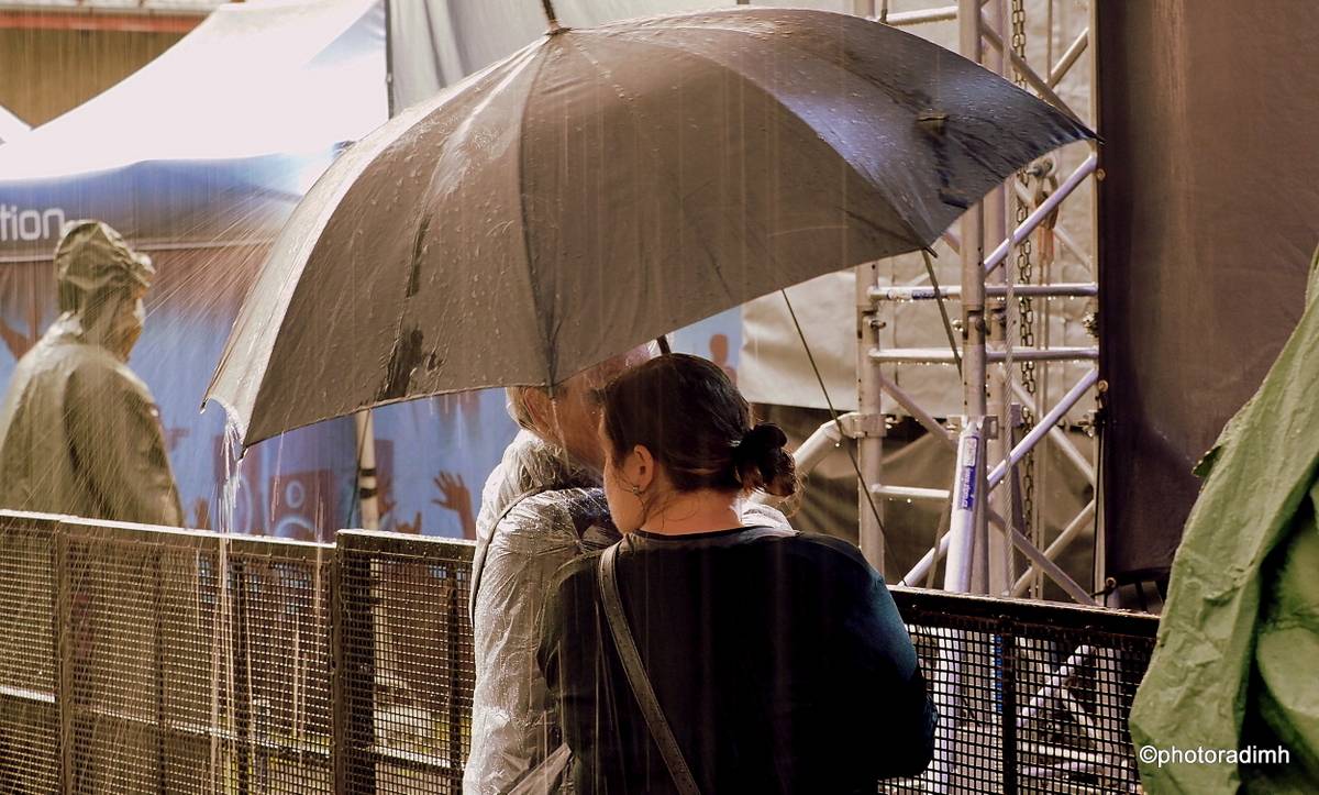 Chinaski zahráli v Hlinsku. Zastavili hromy a blesky