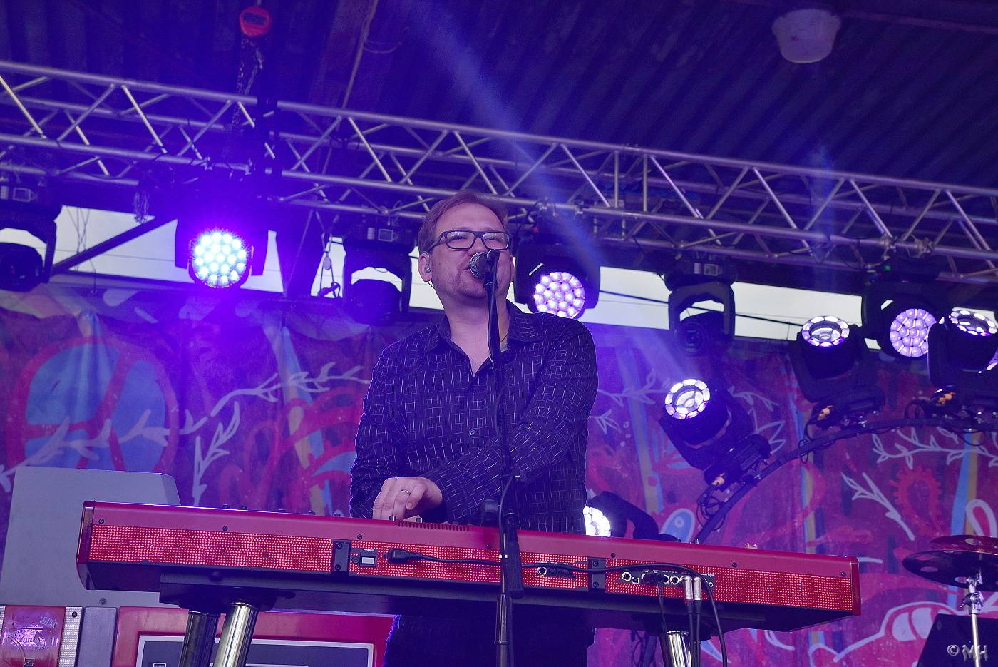 Mig 21 to rozjeli v Plzni. Kalhotky létaly vzduchem