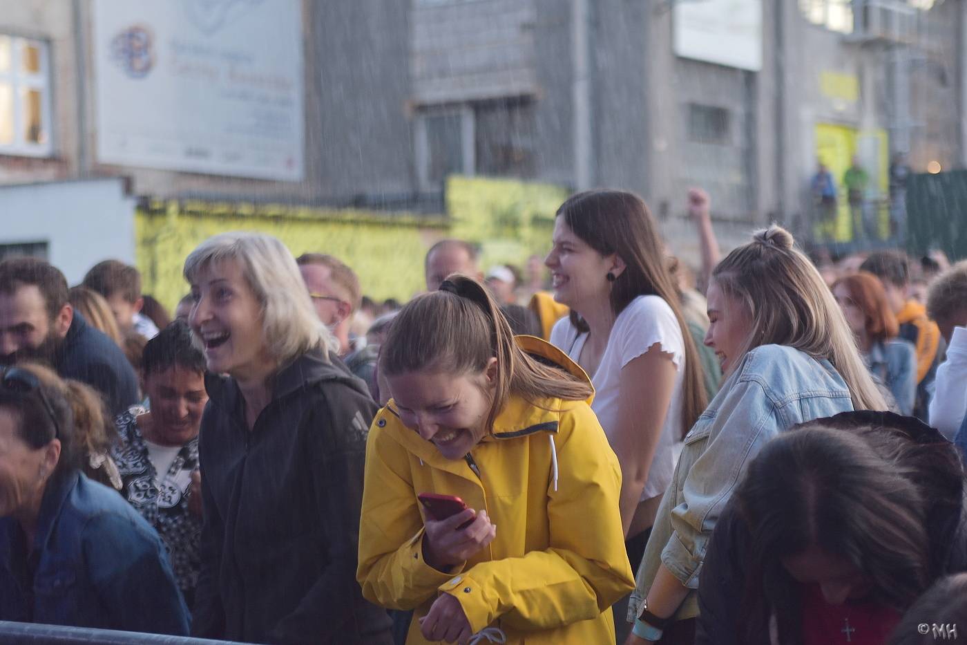 Mig 21 to rozjeli v Plzni. Kalhotky létaly vzduchem
