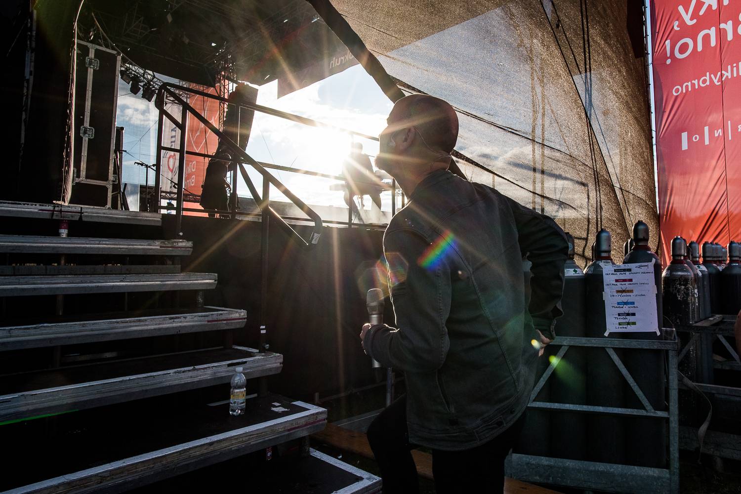 Letokruh začali psát Marek Ztracený, Richard Krajčo, No Name a Lake Malawi. Putovní festival začal