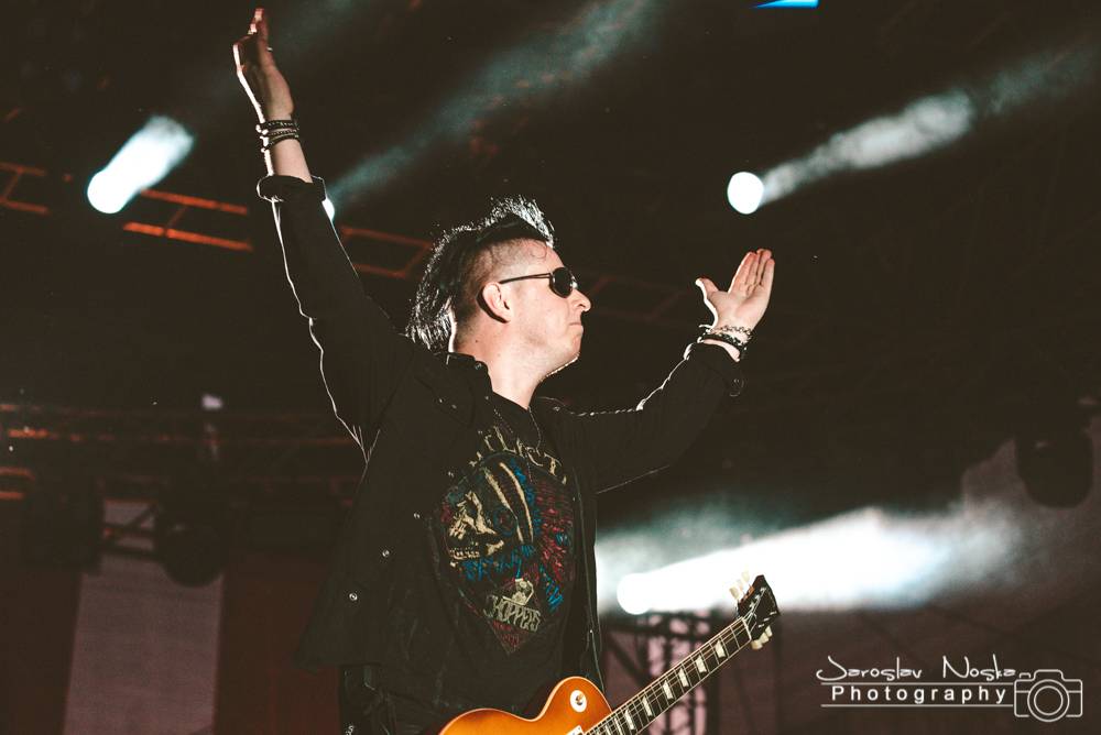 Letokruh dorazil do Hradce Králové. Druhý den odpálili Horkýže Slíže, Iné Kafe a Rybičky 48