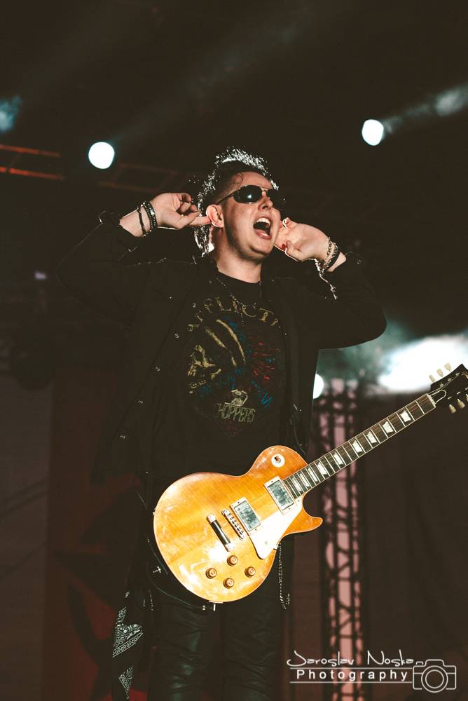 Letokruh dorazil do Hradce Králové. Druhý den odpálili Horkýže Slíže, Iné Kafe a Rybičky 48