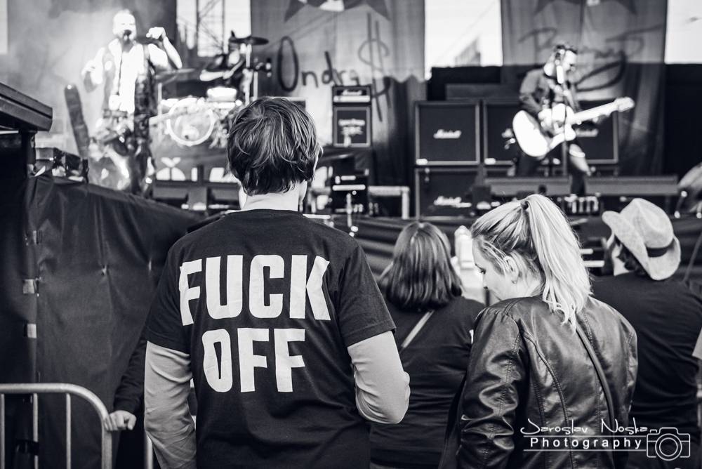 Letokruh dorazil do Hradce Králové. Druhý den odpálili Horkýže Slíže, Iné Kafe a Rybičky 48