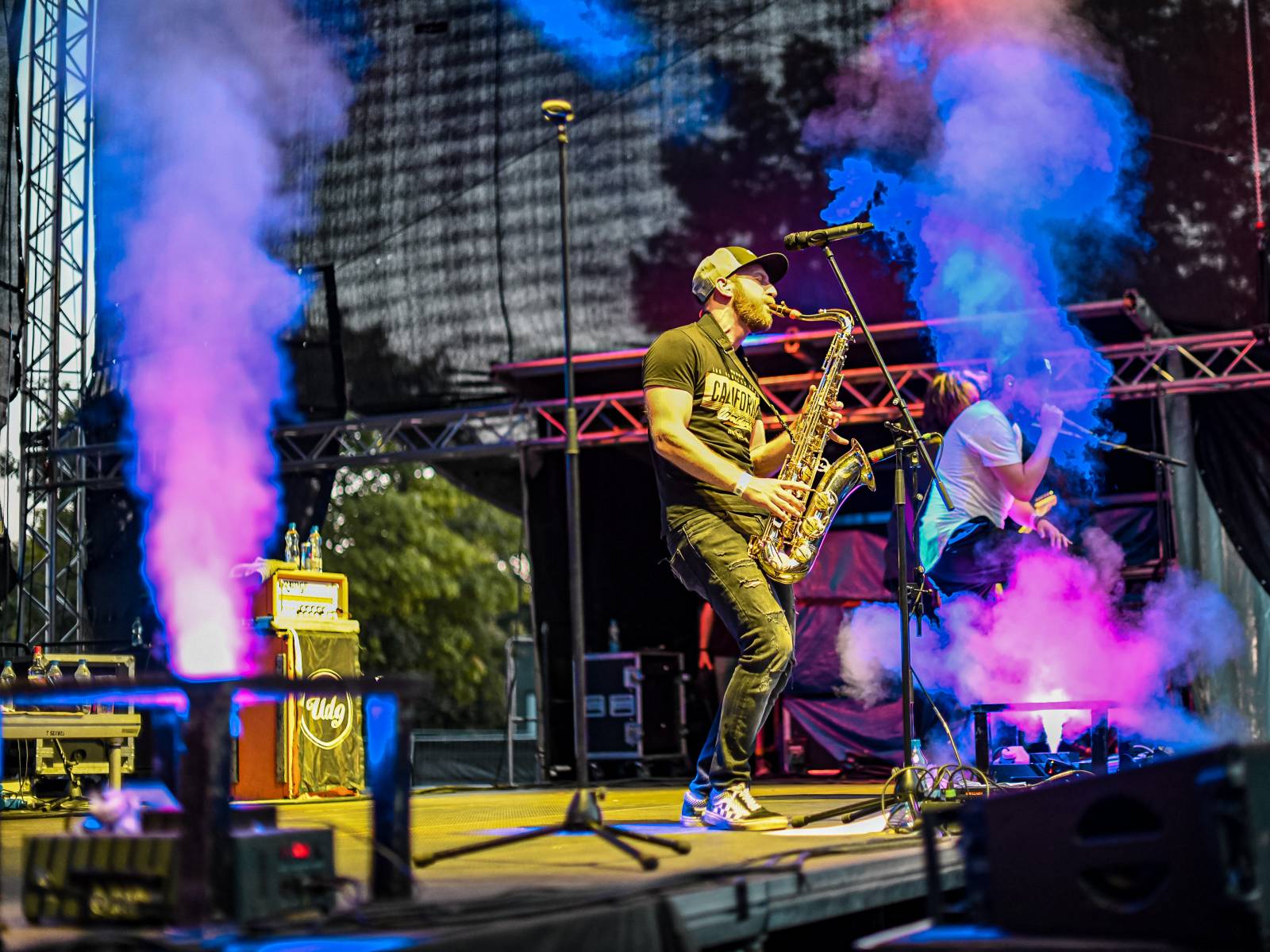 UDG zahráli na Výstavišti. Za bicí pustili fanynku