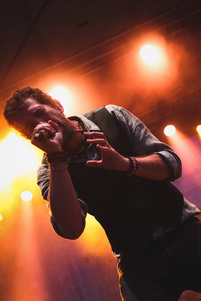 Jelen rozezněl Žižkov. S Kateřinou Marií Tichou zazpívali své největší hity