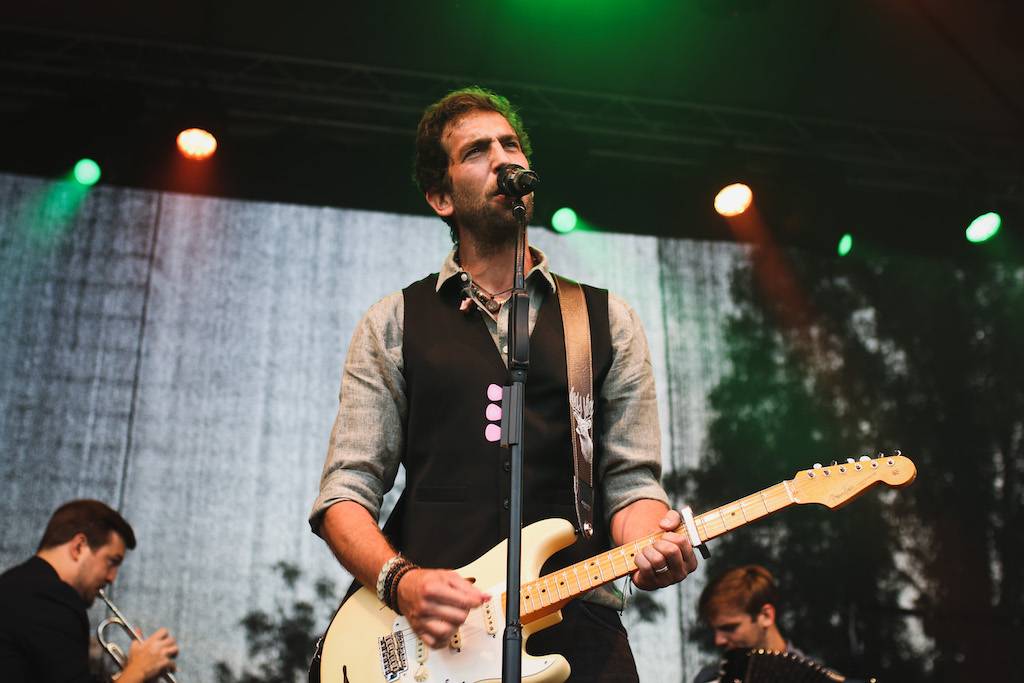 Jelen rozezněl Žižkov. S Kateřinou Marií Tichou zazpívali své největší hity