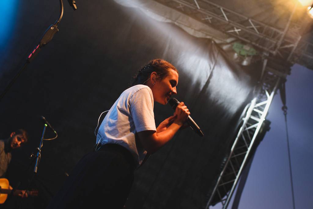 Jelen rozezněl Žižkov. S Kateřinou Marií Tichou zazpívali své největší hity