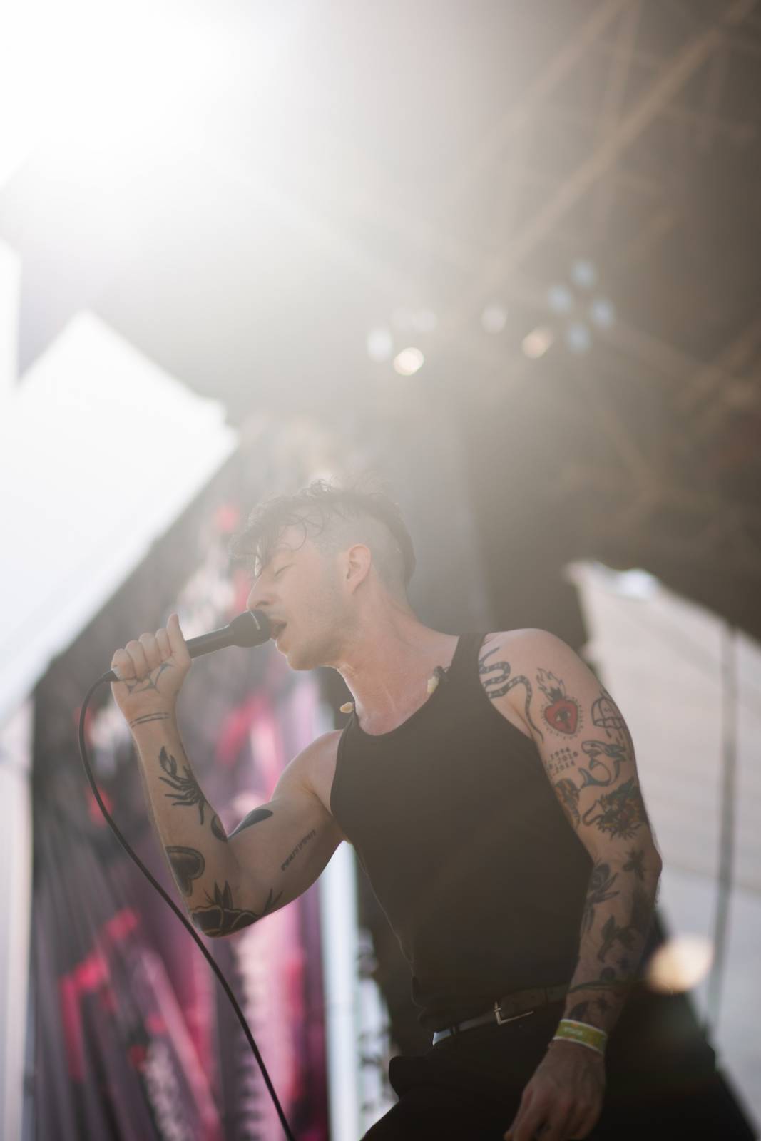 Pražský Letokruh žhnul počasím i pyroshow. Fanoušky hasili Rybičky 48, Horkýže Slíže, Iné Kafe a Deaf Heart