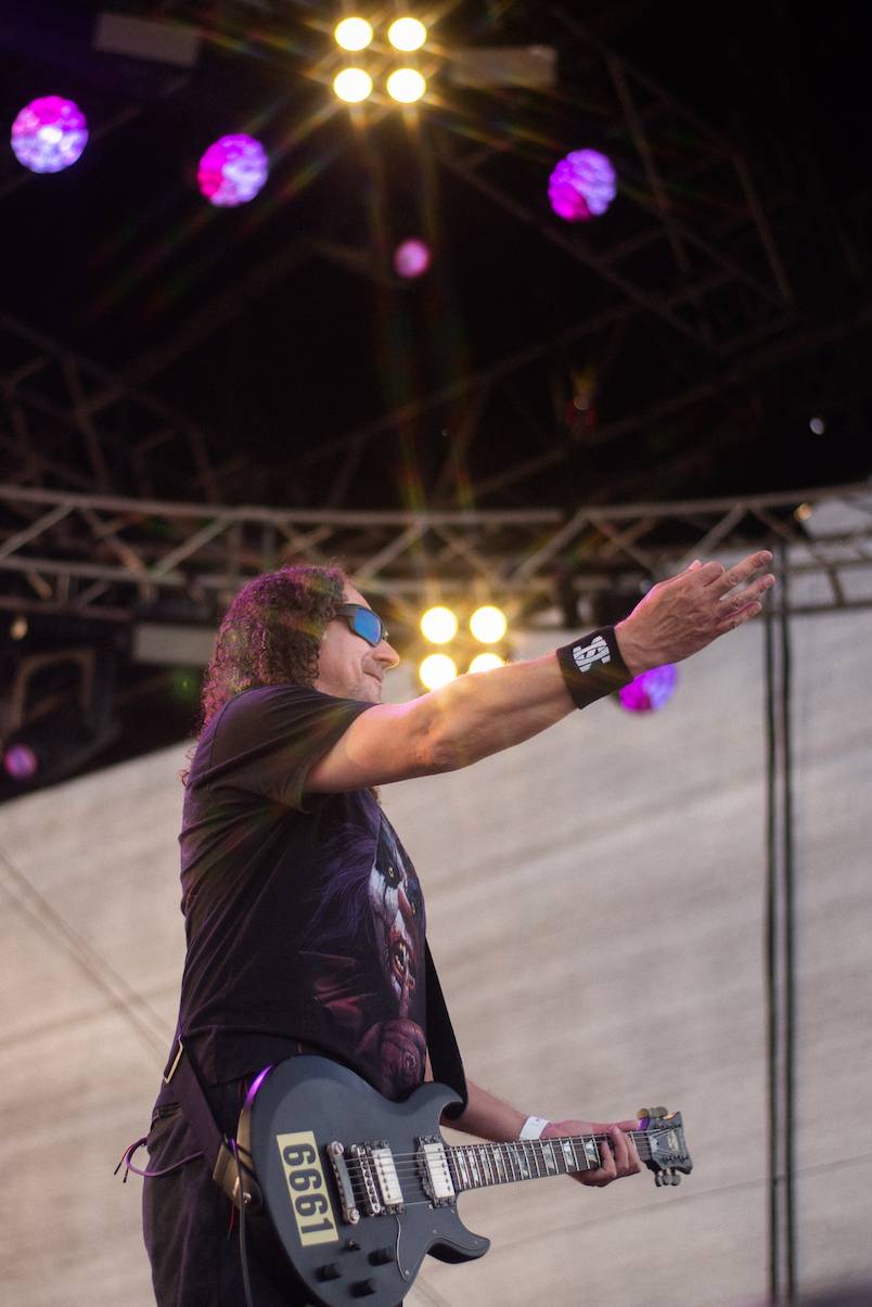 Pražský Letokruh žhnul počasím i pyroshow. Fanoušky hasili Rybičky 48, Horkýže Slíže, Iné Kafe a Deaf Heart