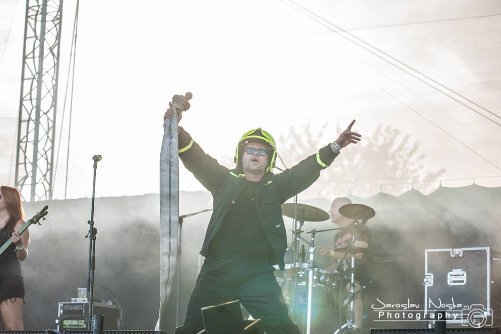 Horkýže Slíže hasili, ale Rybičky 48 neuhasili. Takhle to vypadá na pražském Letokruhu