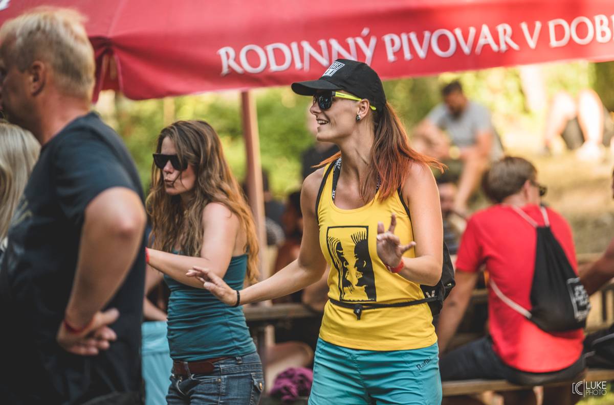 Symbióza mezi muzikanty a fanoušky. Studnice Fest zakončili Monkey Business, Gaia Mesiah a další 