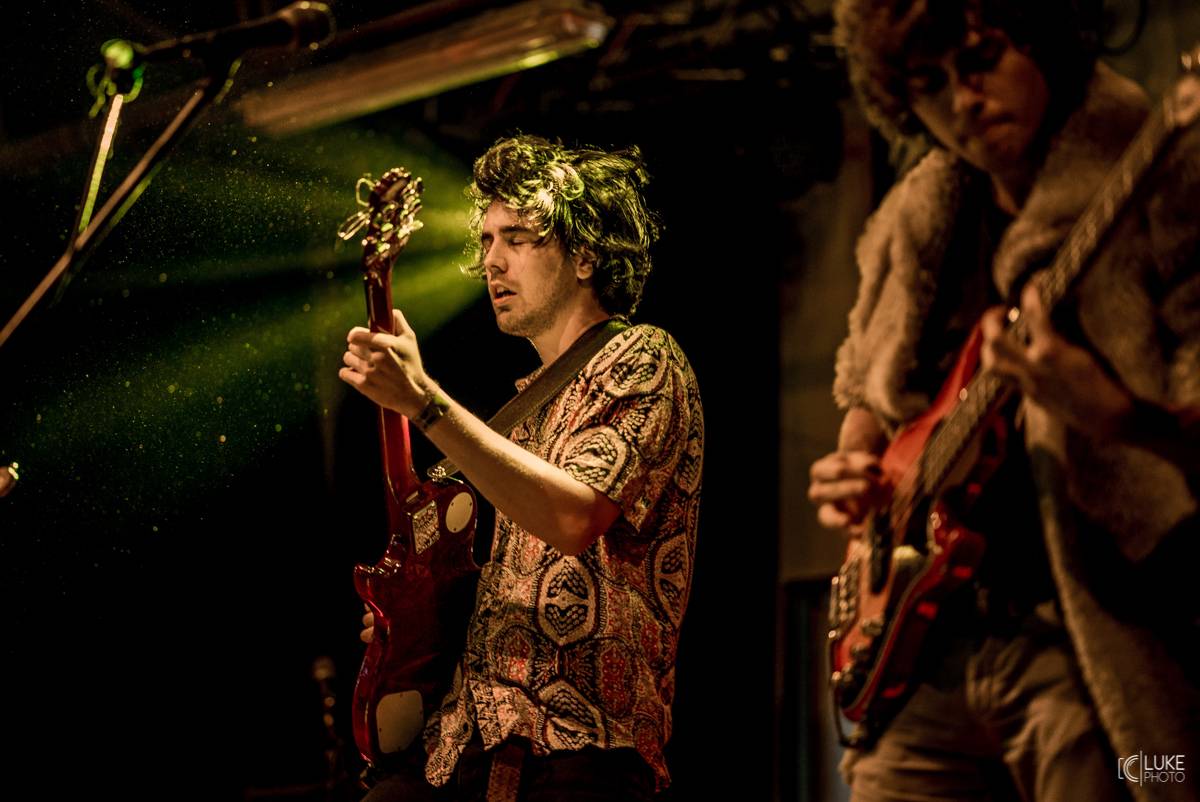 Symbióza mezi muzikanty a fanoušky. Studnice Fest zakončili Monkey Business, Gaia Mesiah a další 