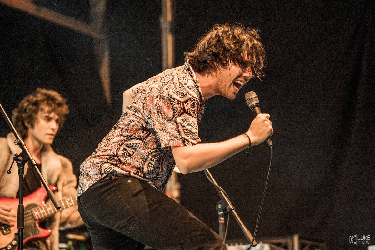 Symbióza mezi muzikanty a fanoušky. Studnice Fest zakončili Monkey Business, Gaia Mesiah a další 