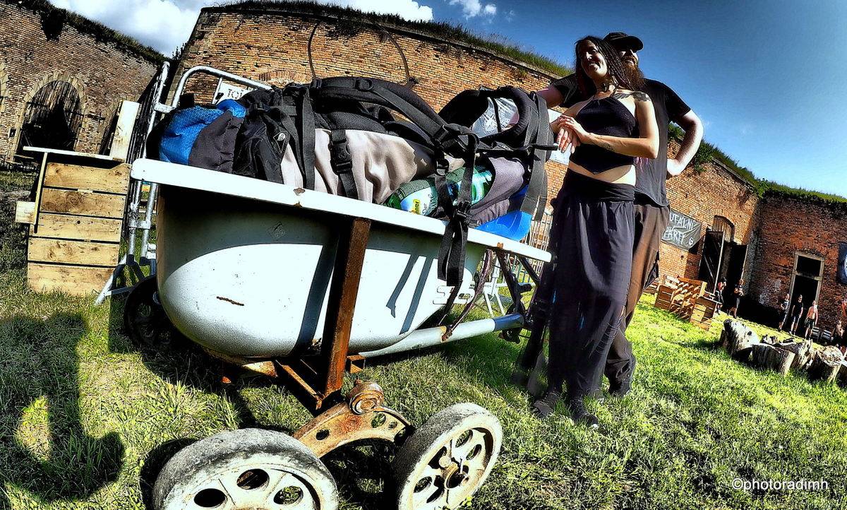 Brutal Assault nahradil festival Josefoff. Fanoušci si užili prohlídku města i metalovou show