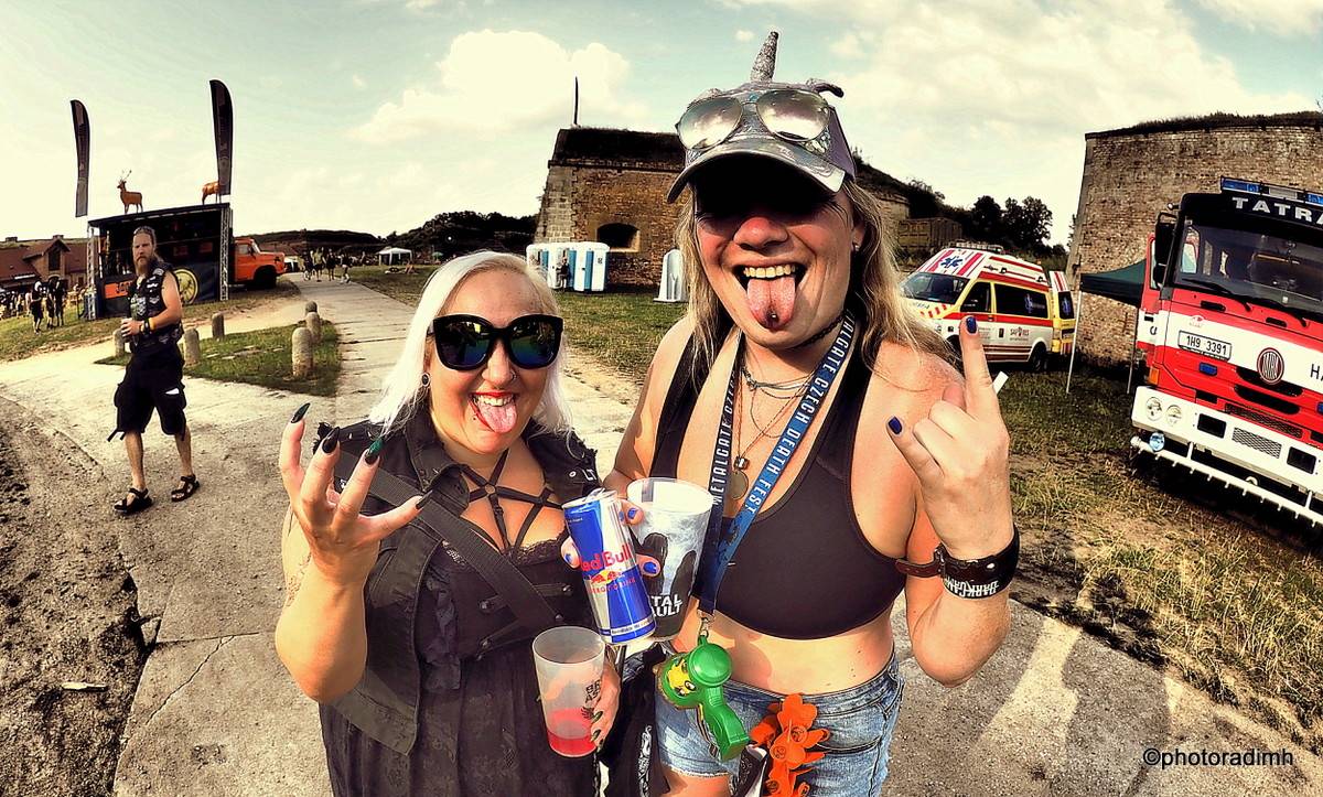 Brutal Assault nahradil festival Josefoff. Fanoušci si užili prohlídku města i metalovou show