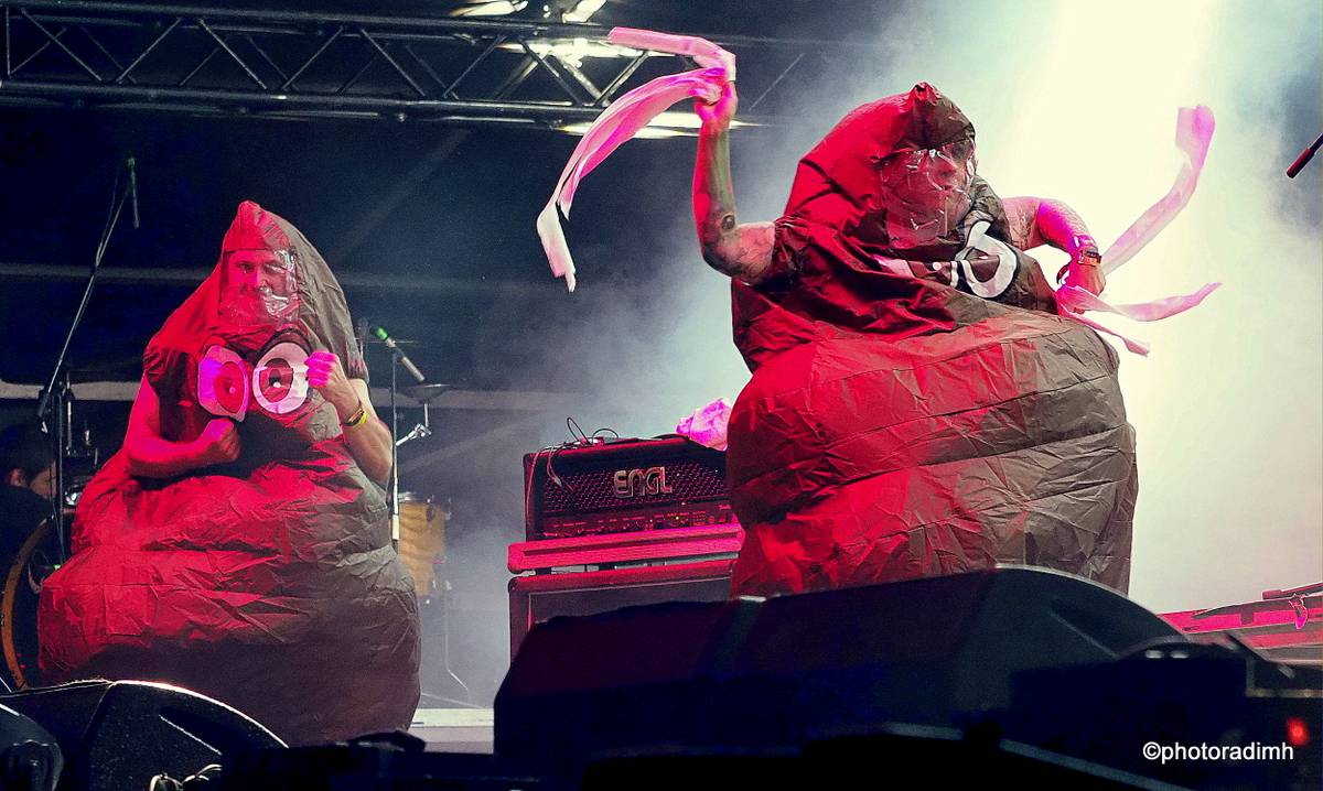 Brutal Assault nahradil festival Josefoff. Fanoušci si užili prohlídku města i metalovou show