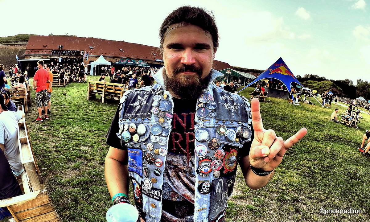 Brutal Assault nahradil festival Josefoff. Fanoušci si užili prohlídku města i metalovou show