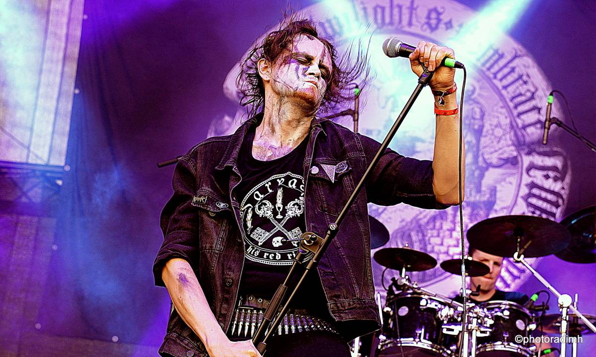 Josefoff zpíval pro Jiřinu Bohdalovou. Festivalovou sobotu ovládli Hentai Corporation