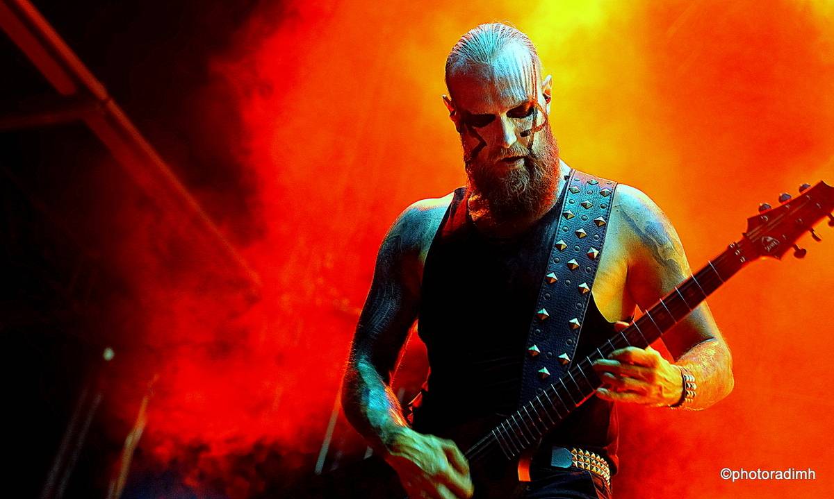 Josefoff zpíval pro Jiřinu Bohdalovou. Festivalovou sobotu ovládli Hentai Corporation