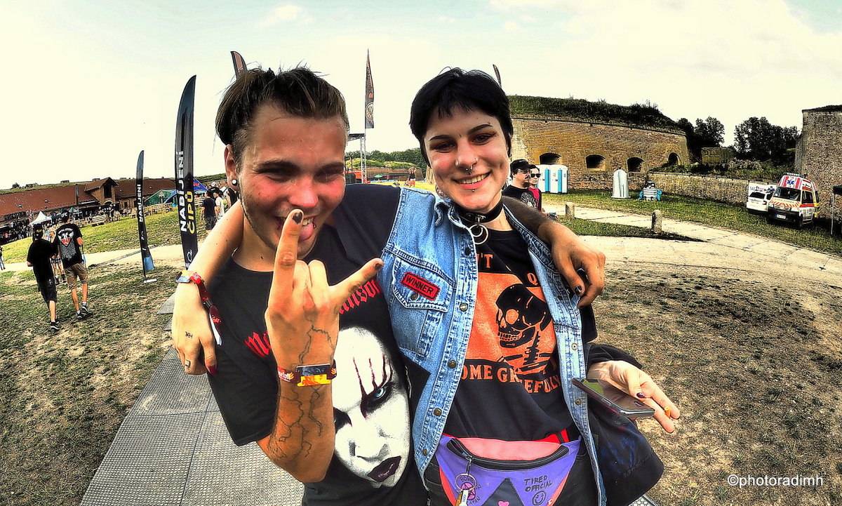 Josefoff zpíval pro Jiřinu Bohdalovou. Festivalovou sobotu ovládli Hentai Corporation