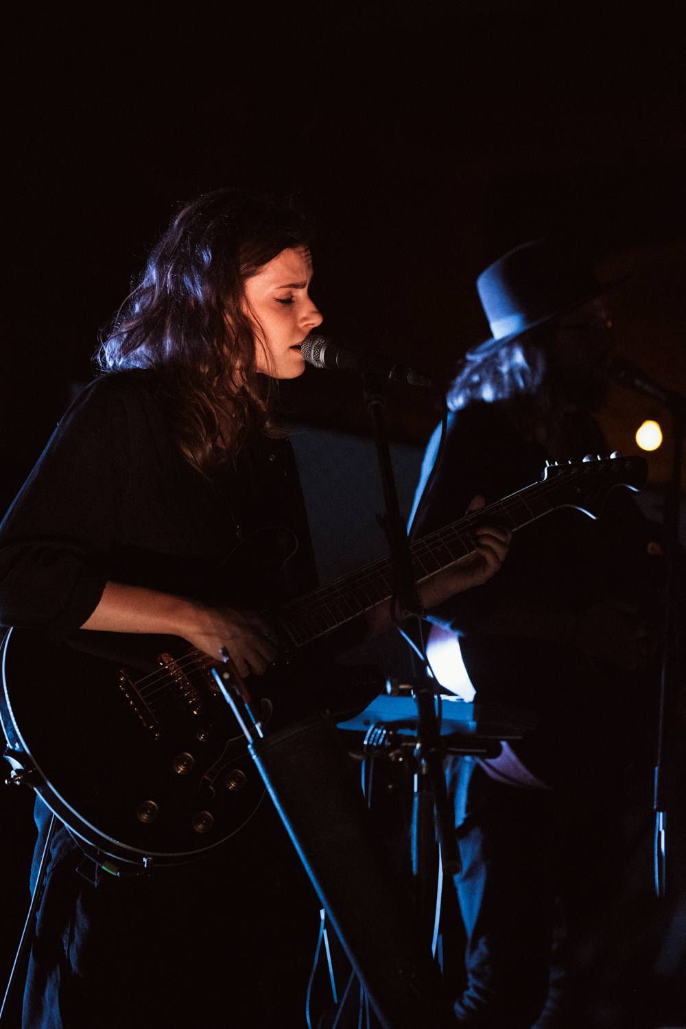 Střecha Radost ožila hudbou. Aiko hrála při západu Slunce, Teepee dvakrát přidávali