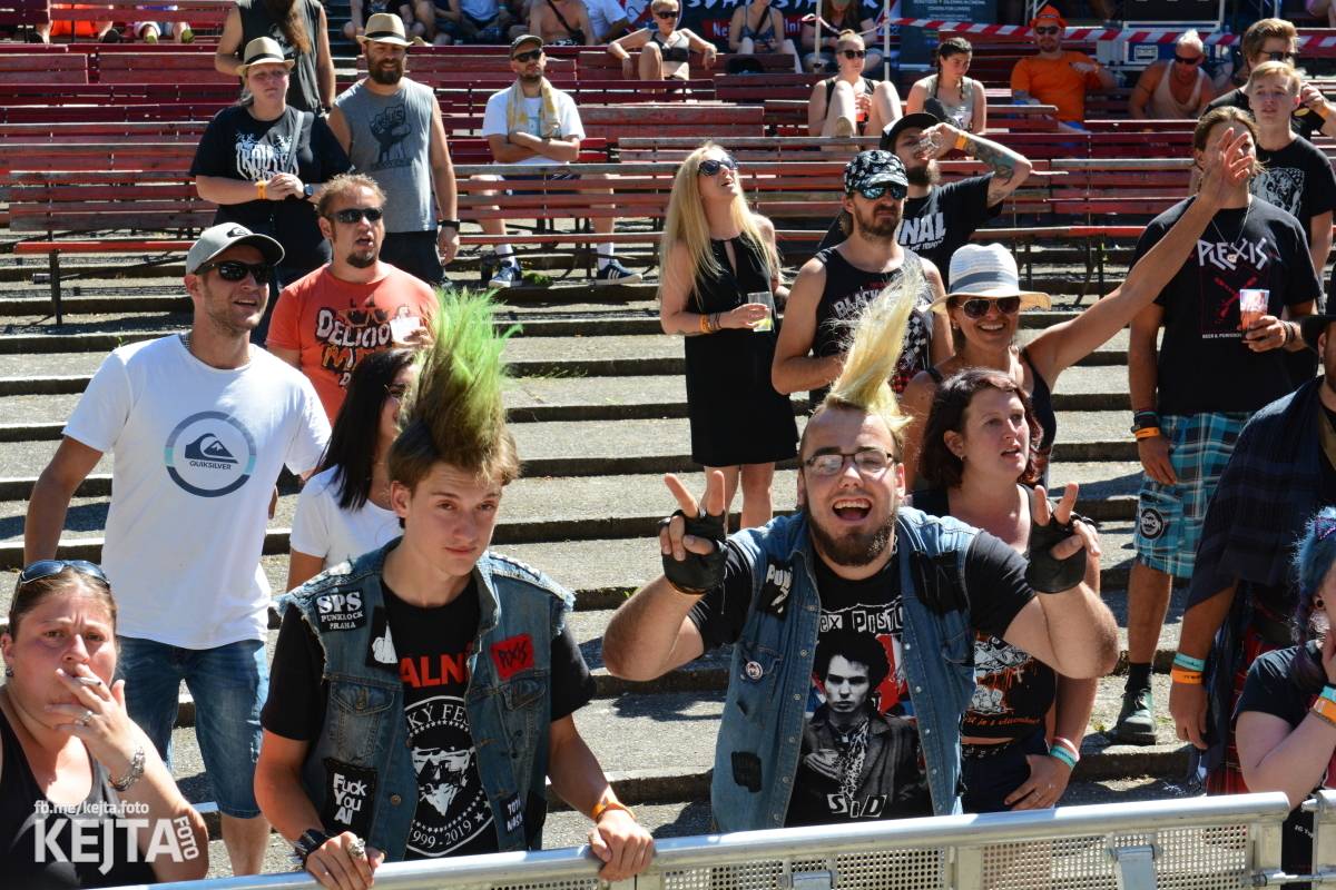 Punková sauna s kapkou reggae. Jak to vypadalo na Valníku?