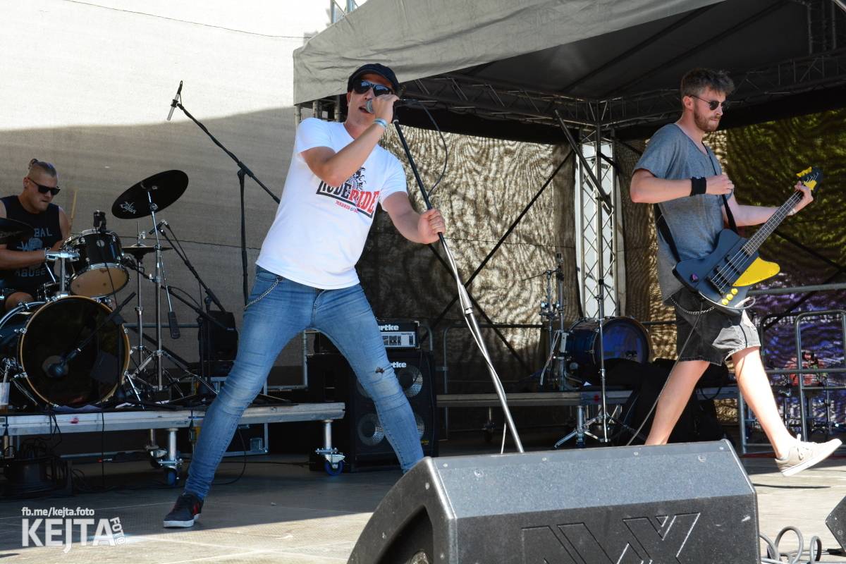 Punková sauna s kapkou reggae. Jak to vypadalo na Valníku?