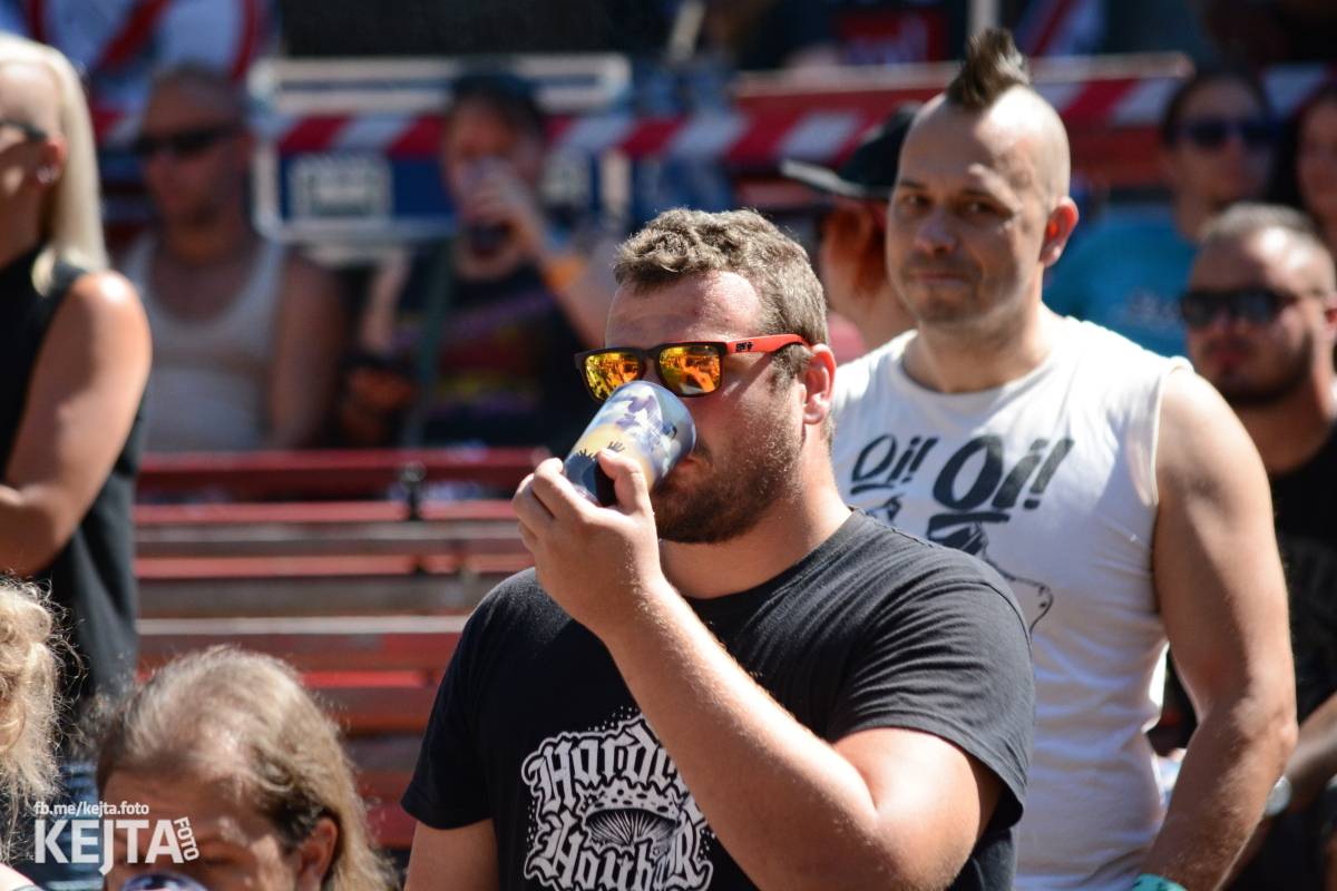 Punková sauna s kapkou reggae. Jak to vypadalo na Valníku?