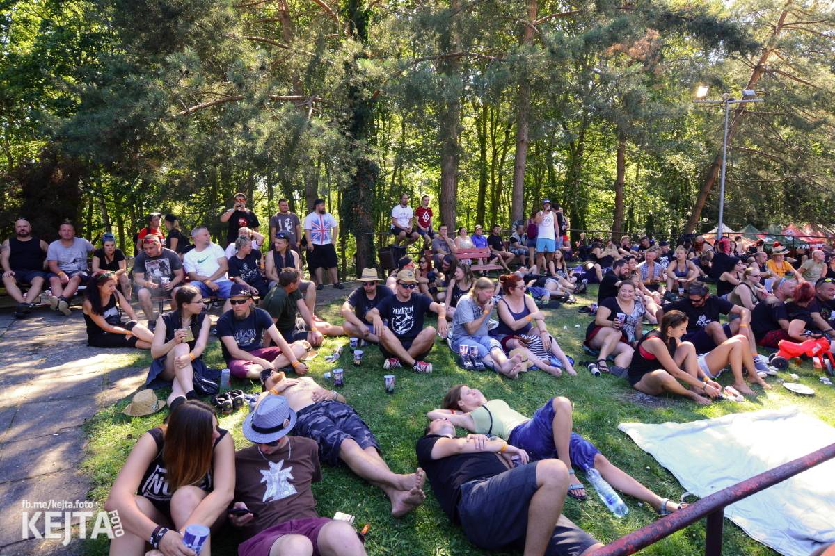 Punková sauna s kapkou reggae. Jak to vypadalo na Valníku?