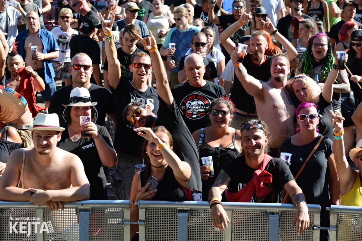 Punková sauna s kapkou reggae. Jak to vypadalo na Valníku?