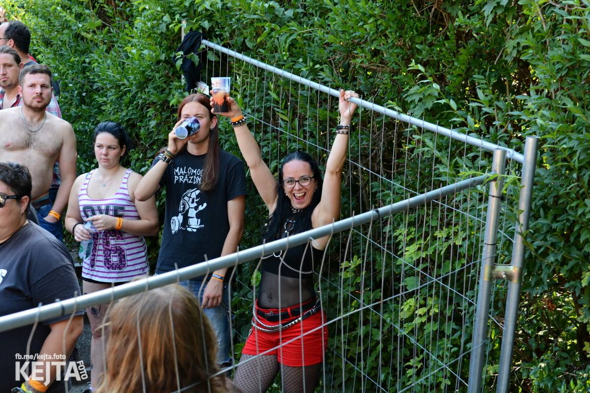 Punková sauna s kapkou reggae. Jak to vypadalo na Valníku?