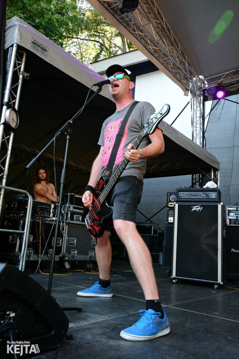 Punková sauna s kapkou reggae. Jak to vypadalo na Valníku?