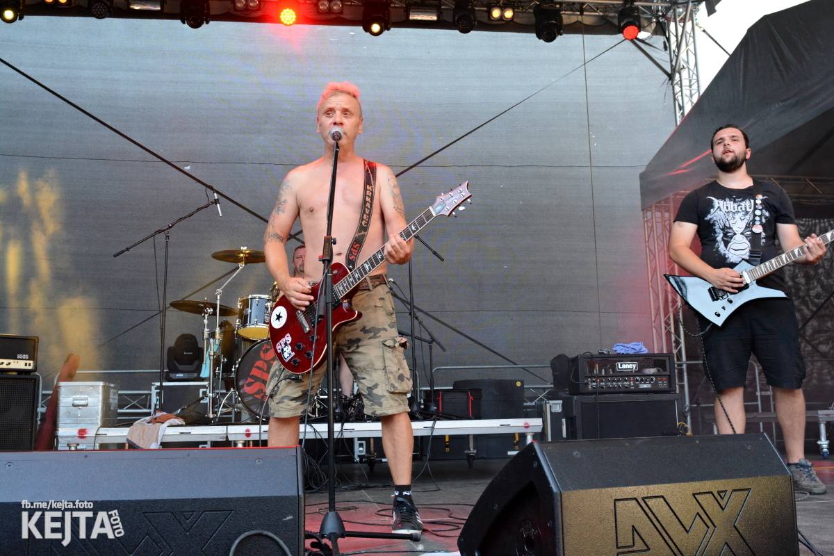 Punková sauna s kapkou reggae. Jak to vypadalo na Valníku?