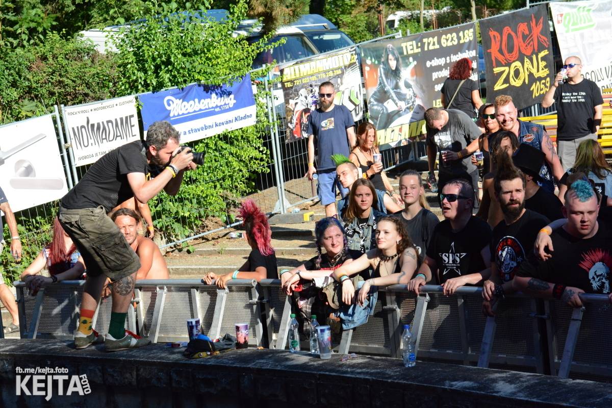 Punková sauna s kapkou reggae. Jak to vypadalo na Valníku?