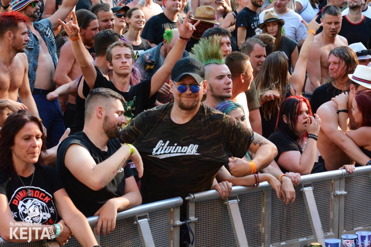 Punková sauna s kapkou reggae. Jak to vypadalo na Valníku?