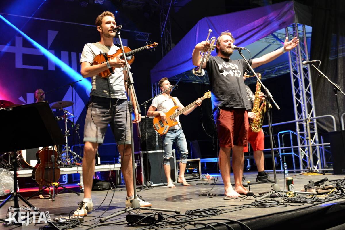 Punková sauna s kapkou reggae. Jak to vypadalo na Valníku?