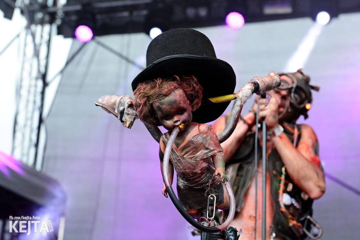 Punková sauna s kapkou reggae. Jak to vypadalo na Valníku?