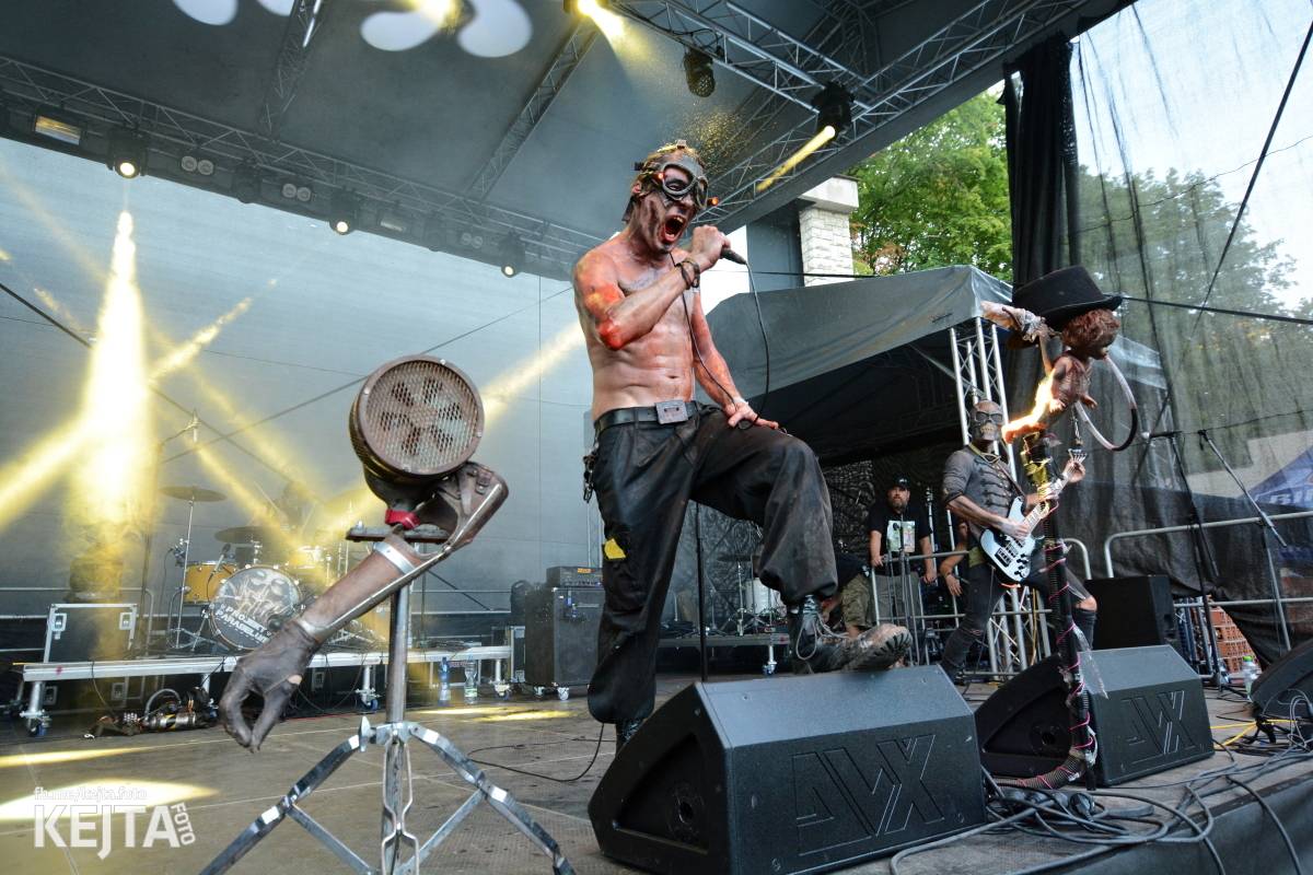 Punková sauna s kapkou reggae. Jak to vypadalo na Valníku?