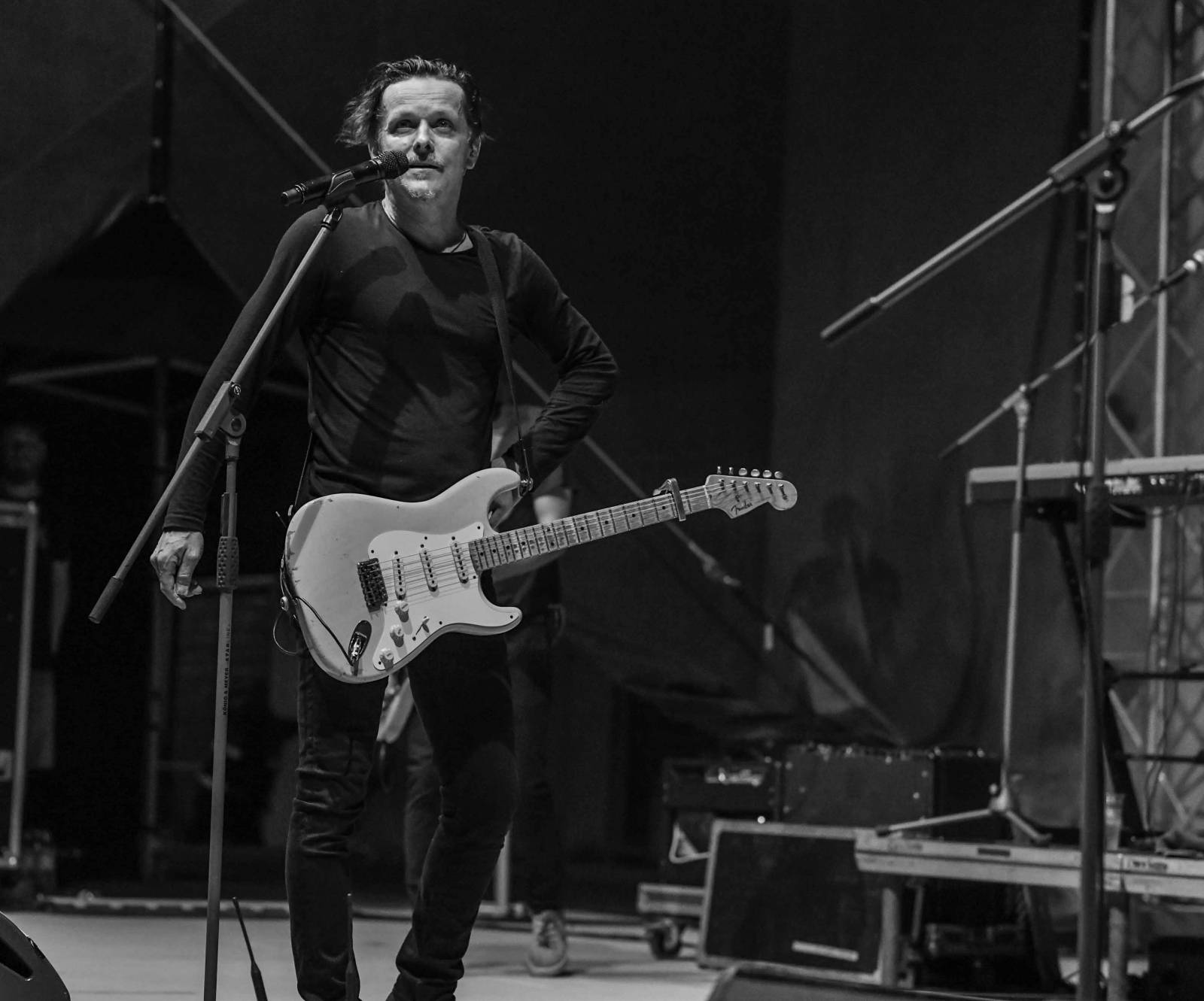 My máme rádi víno, hřmělo mikulovským amfiteátrem. Chinaski jedou napříč republikou